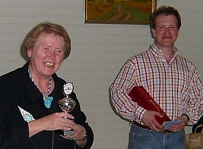Dr. Ingeburg Guba, die Ewige Schnheit, gewinnt den Marburg-Award 2005